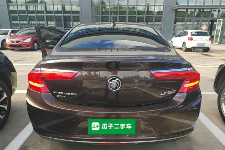 Used Buick LaCrosse 2016 20T Elite Edition Rear
