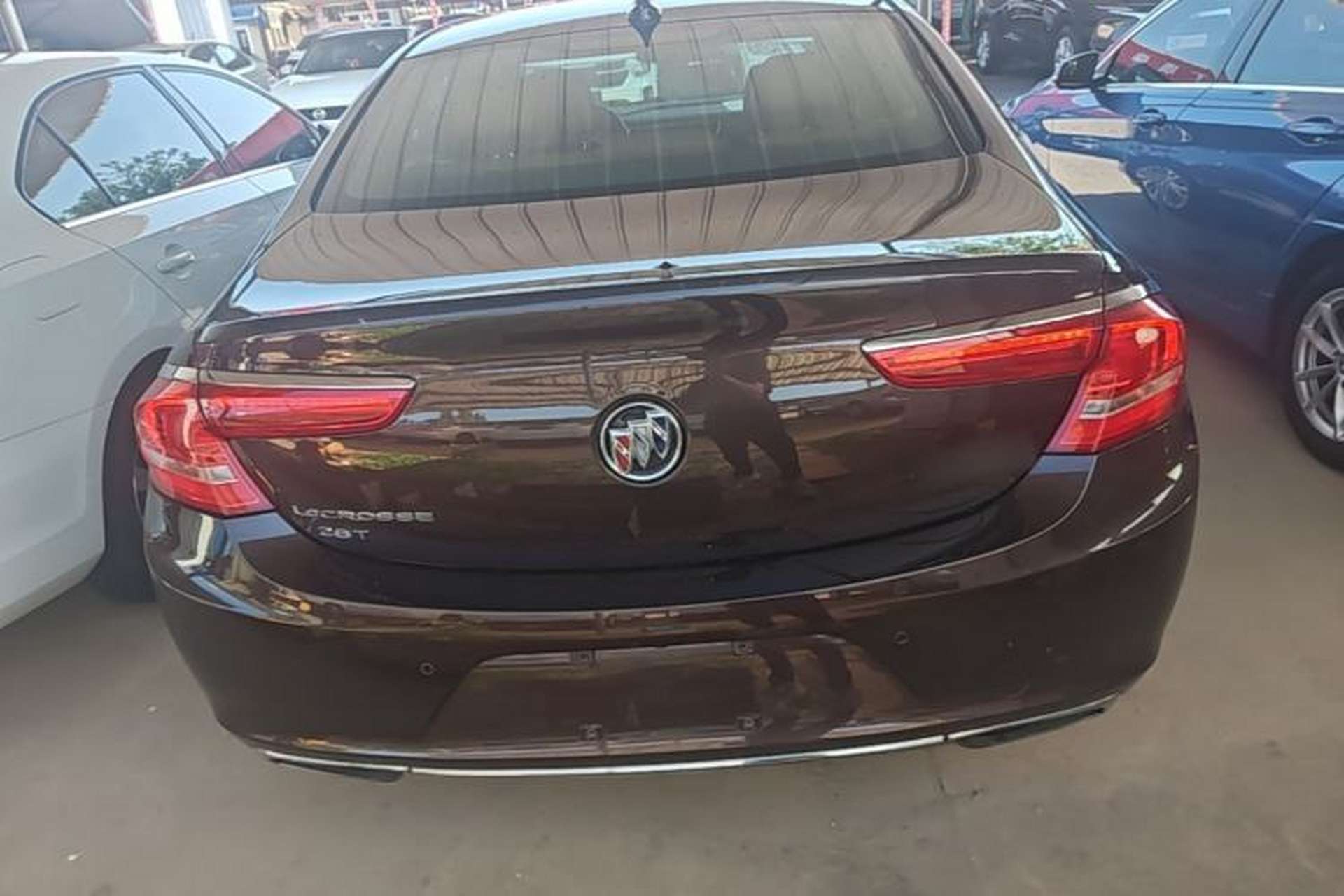 Used Buick LaCrosse 2016 28T Luxury Version Rear