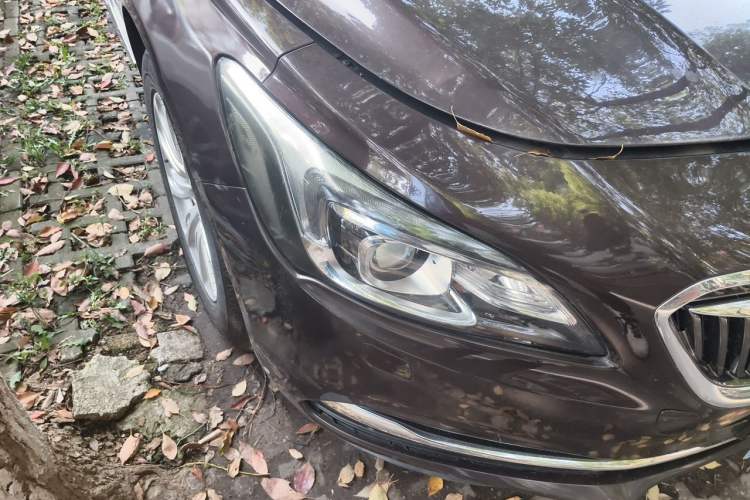 Used Buick LaCrosse 2016 20T Elite Edition Right Front Headlight