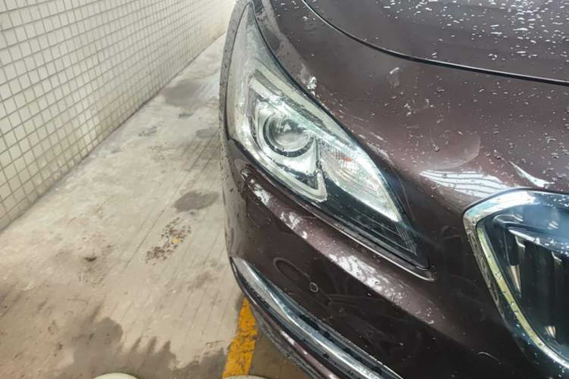 Used Buick LaCrosse 2016 20T Luxury Model Right Front Headlight