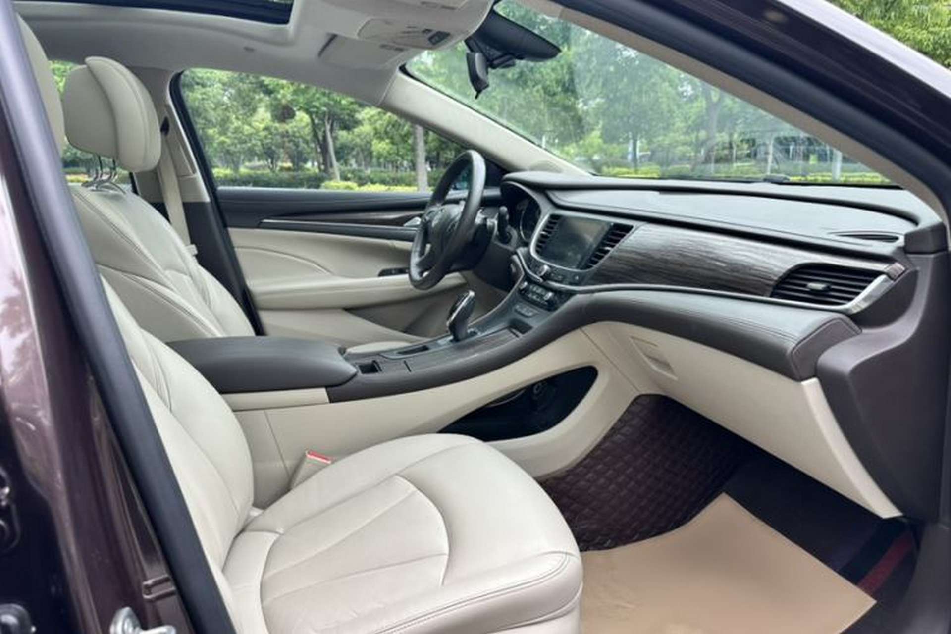 Used Buick LaCrosse 2016 Revised 20T Leading Edition Right Front Seat