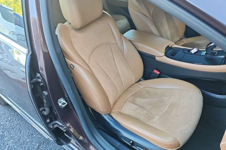 Used Buick LaCrosse 2016 20T Elite Edition Right Front Seat