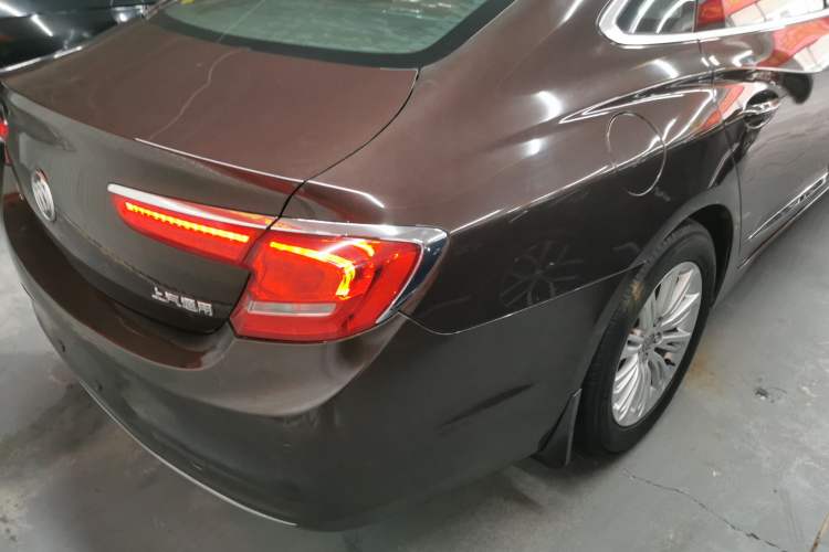 Used Buick LaCrosse 2016 20T Elite Edition Right Rear Taillight