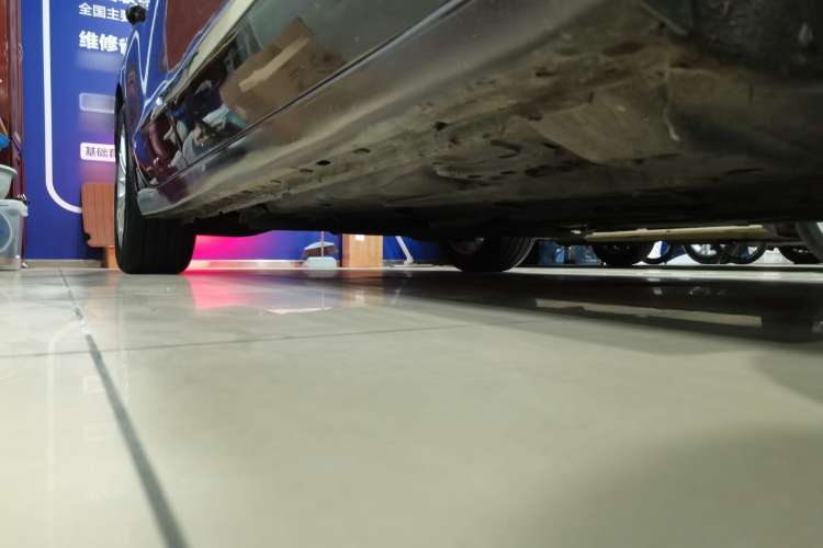 Used Buick LaCrosse 2016 28T Premium Edition Right Side Sill