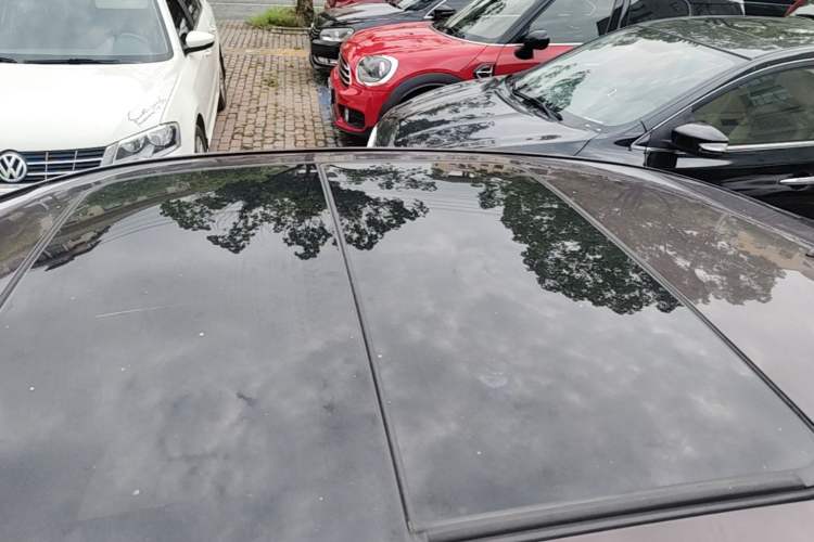 Used Buick LaCrosse 2016 20T Elite Edition Roof