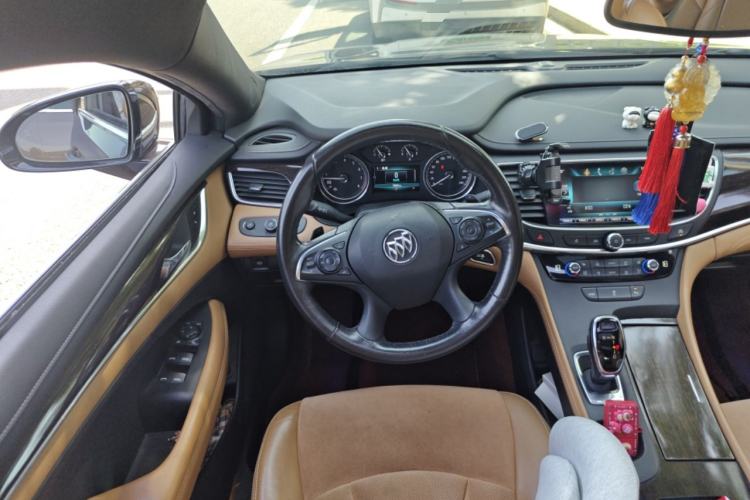 Used Buick LaCrosse 2016 20T Elite Edition Steering Wheel