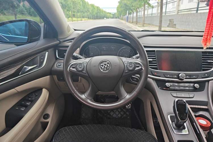 Used Buick LaCrosse 2016 Revised 20T Leading Edition Steering Wheel