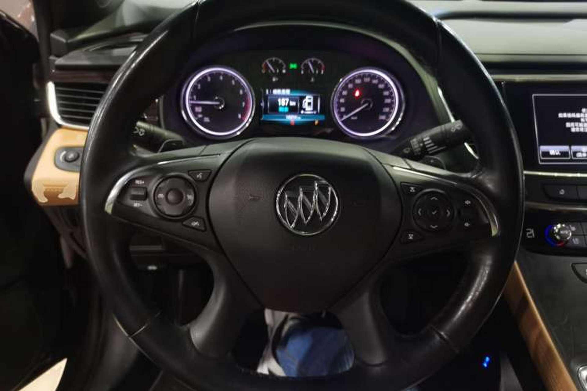 Used Buick LaCrosse 2016 28T Premium Edition Steering Wheel