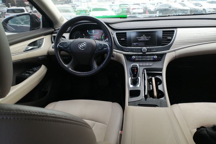 Used Buick LaCrosse 2016 30H Luxury Version Steering Wheel