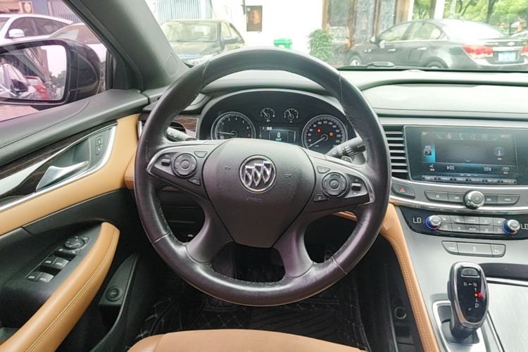 Used Buick LaCrosse 2016 20T Elite Edition Steering Wheel