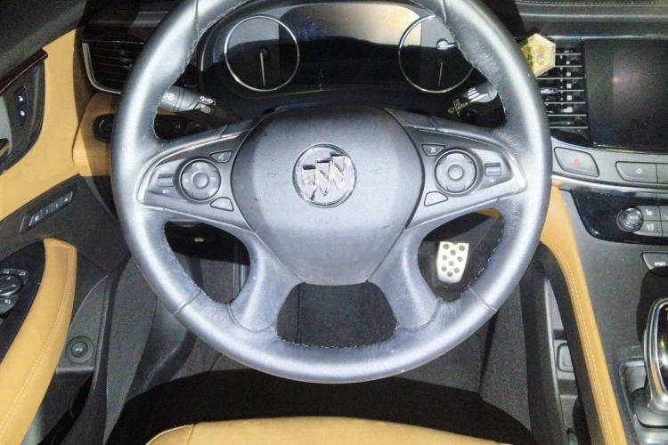 Used Buick LaCrosse 2016 20T Luxury Model Steering Wheel