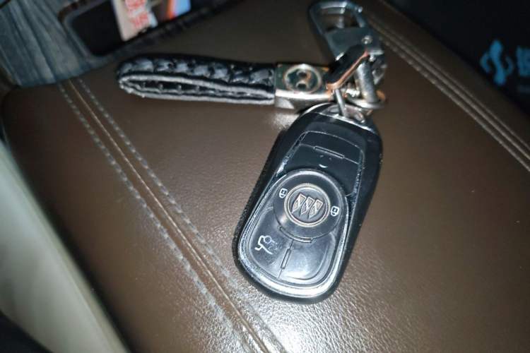 Used Buick LaCrosse 2016 Revised 20T Leading Edition Vehicle Key
