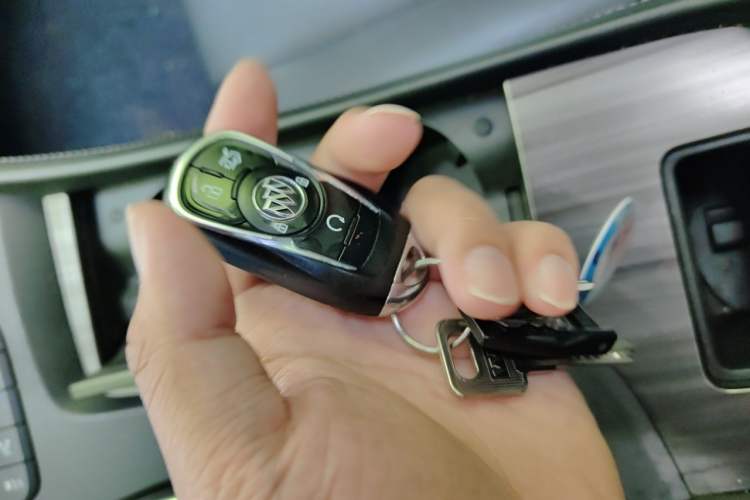 Used Buick LaCrosse 2016 Revised Version 28T Elite Edition Vehicle Key