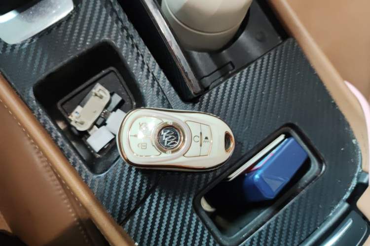 Used Buick LaCrosse 2016 20T Luxury Model Vehicle Key