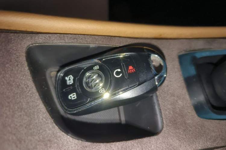 Used Buick LaCrosse 2016 20T Elite Edition Vehicle Key