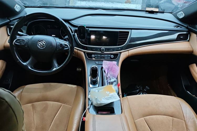 Used Buick LaCrosse 2016 20T Elite Edition Center Console