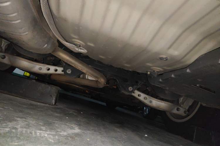 Used Buick LaCrosse 2016 20T Luxury Model Chassis Rear