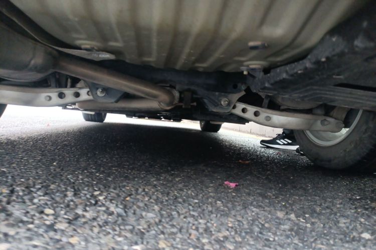 Used Buick LaCrosse 2016 30H Luxury Version Chassis Rear