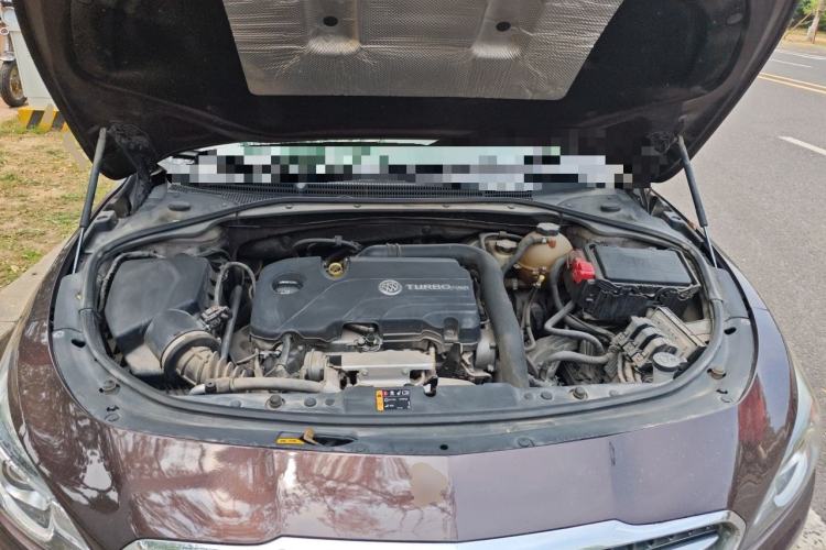 Used Buick LaCrosse 2016 20T Elite Edition Engine Bay