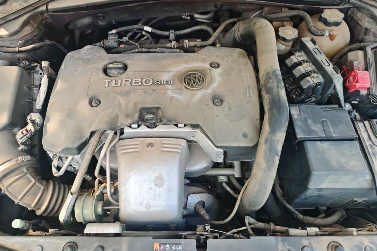 Used Buick LaCrosse 2016 Revised Version 28T Elite Edition Engine Bay
