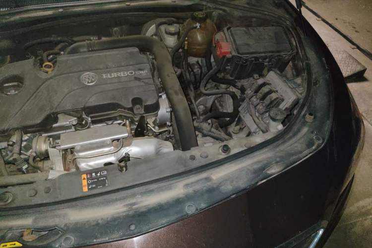 Used Buick LaCrosse 2016 Revised 20T Leading Edition Engine Bay Left