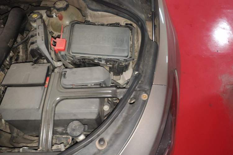 Used Buick LaCrosse 2016 28T Flagship Model Engine Bay Left
