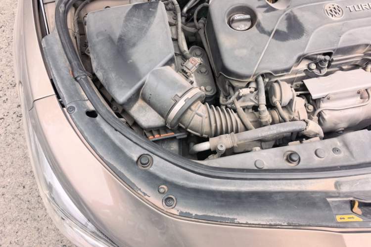 Used Buick LaCrosse 2016 20T Leading Model Engine Bay Right