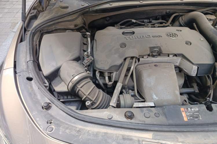 Used Buick LaCrosse 2016 28T Flagship Model Engine Bay Right