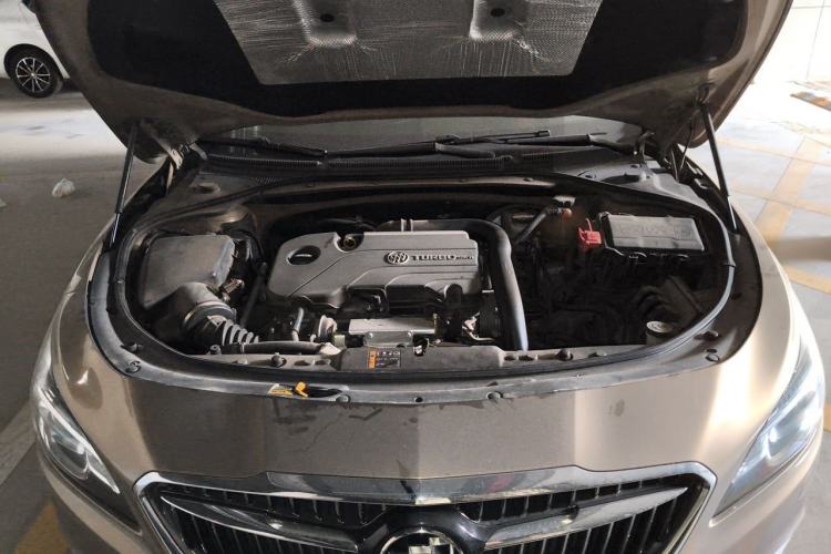 Used Buick LaCrosse 2016 20T Elite Edition Engine Bay