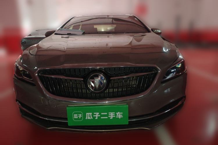 Used Buick LaCrosse 2016 28T Flagship Model Front