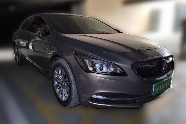 Used Buick LaCrosse 2016 20T Elite Edition Front Right 45 Deg