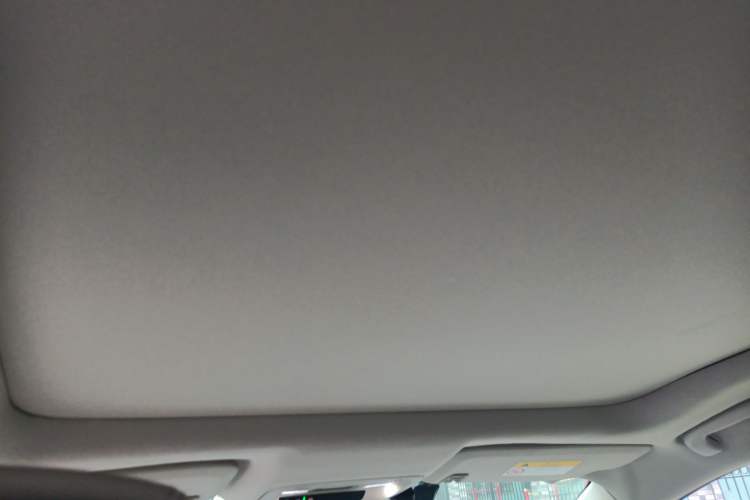 Used Buick LaCrosse 2016 30H Luxury Version Headliner