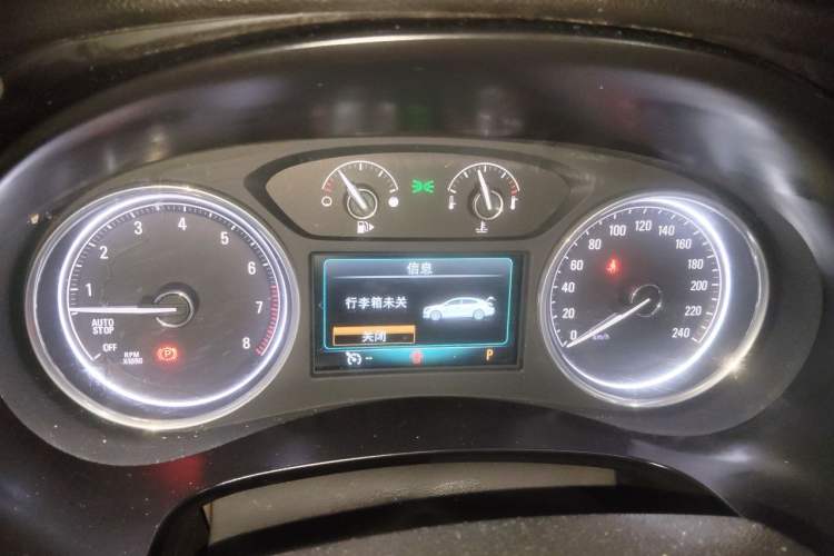 Used Buick LaCrosse 2016 28T Premium Edition Instrument Cluster