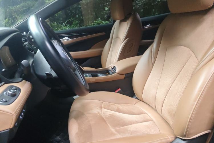 Used Buick LaCrosse 2016 28T Luxury Version Left Front Seat