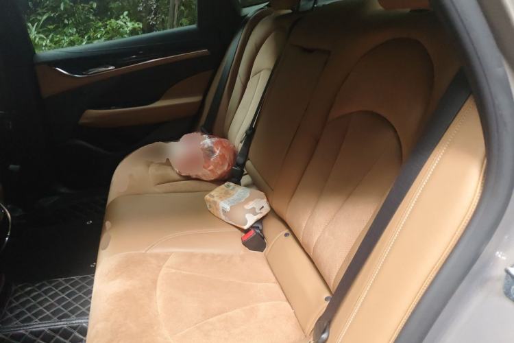 Used Buick LaCrosse 2016 28T Luxury Version Left Rear Seat