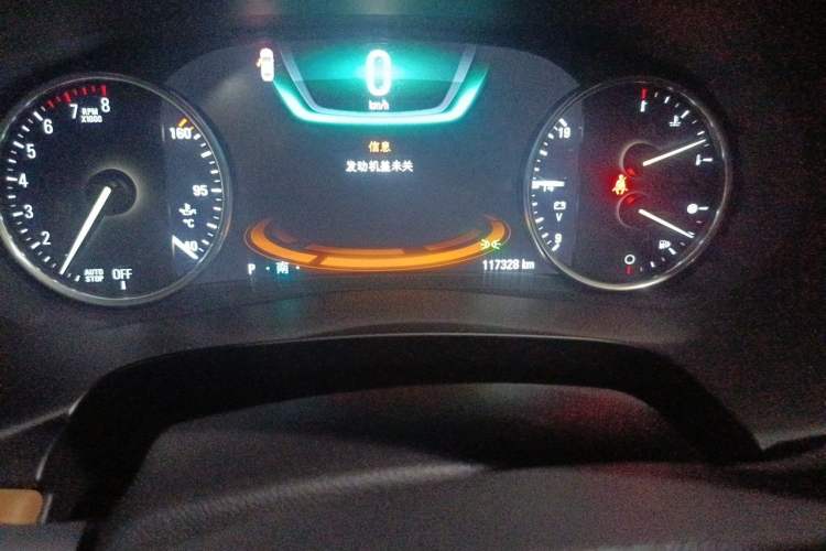 Used Buick LaCrosse 2016 28T Luxury Version Odometer Close Up