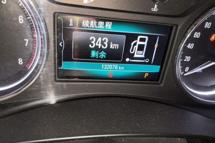 Used Buick LaCrosse 2016 20T Elite Edition Odometer Close Up