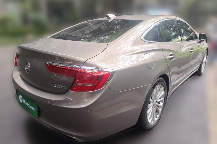 Used Buick LaCrosse 2016 28T Luxury Version Rear Right 45 Deg