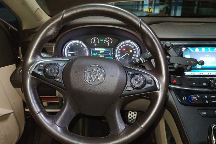 Used Buick LaCrosse 2016 Revised 20T Leading Edition Steering Wheel