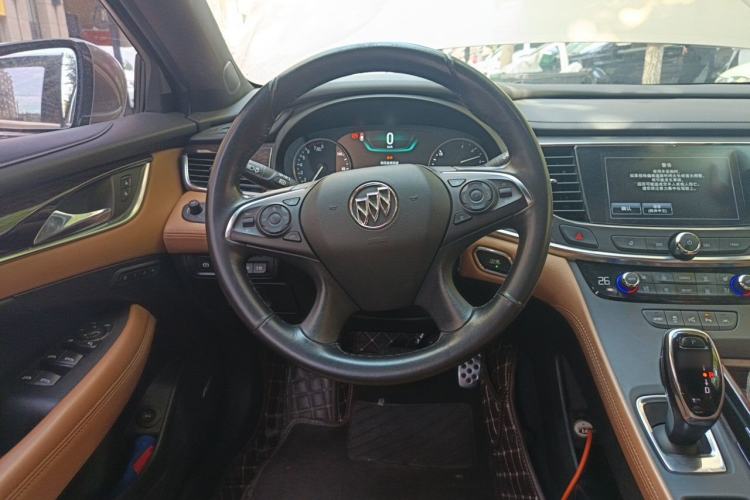Used Buick LaCrosse 2016 28T Flagship Model Steering Wheel