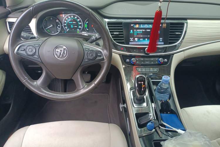 Used Buick LaCrosse 2016 30H Luxury Version Steering Wheel