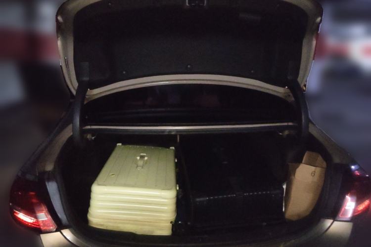 Used Buick LaCrosse 2016 28T Premium Edition Trunk