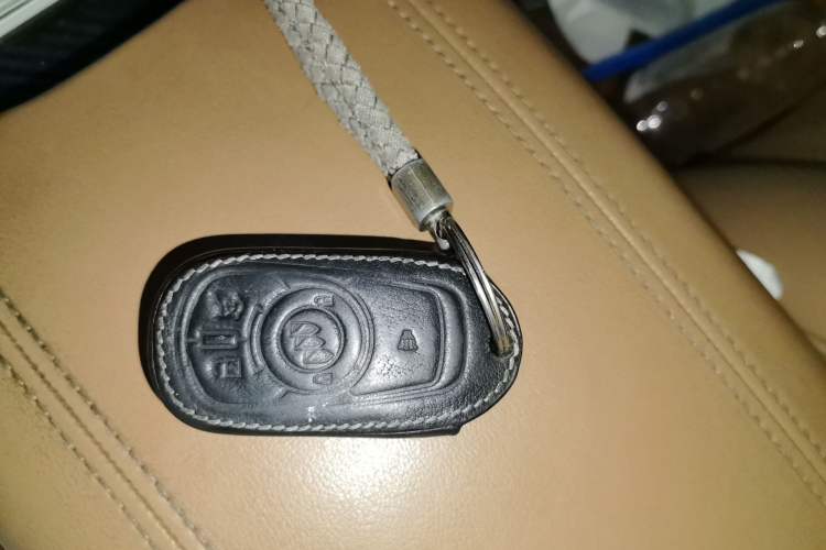 Used Buick LaCrosse 2016 20T Luxury Model Vehicle Key