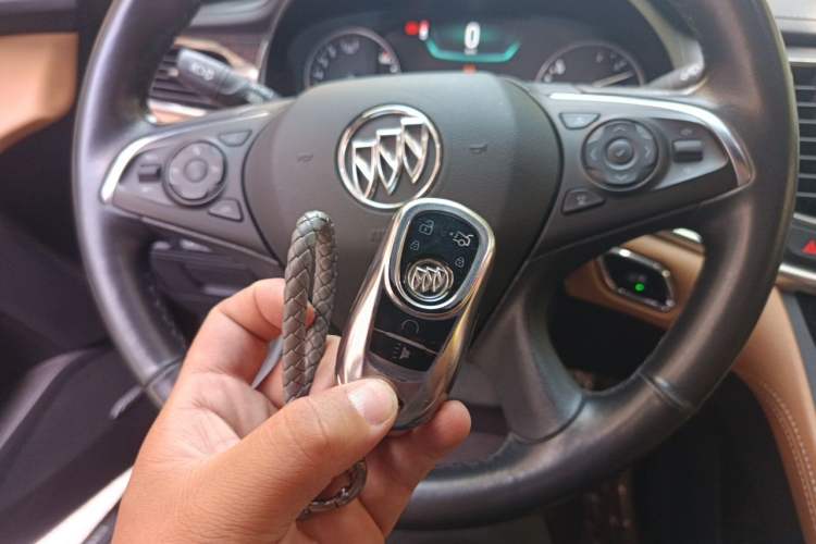 Used Buick LaCrosse 2016 28T Flagship Model Vehicle Key