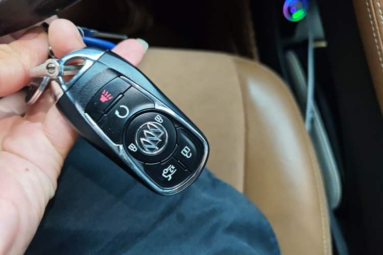 Used Buick LaCrosse 2016 20T Elite Edition Vehicle Key