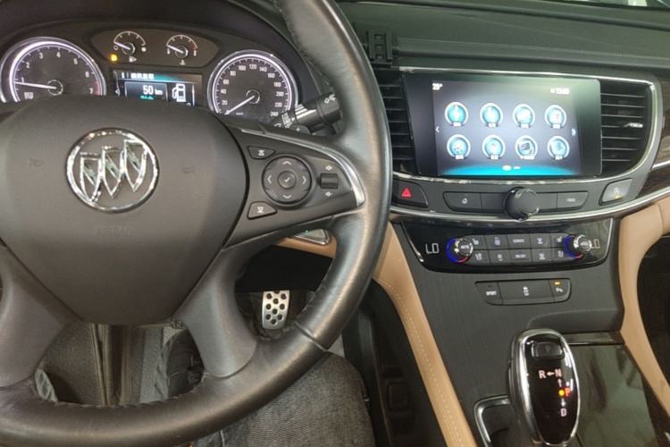 Used Buick LaCrosse 2016 20T Elite Edition Center Console