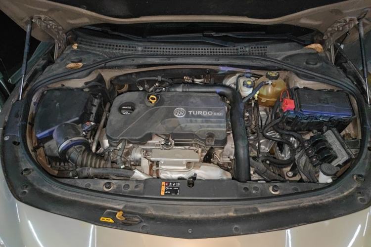 Used Buick LaCrosse 2016 20T Luxury Model Engine Bay