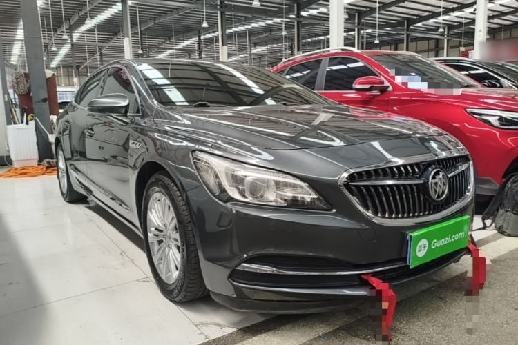 Used Buick LaCrosse 2016 20T Leading Model Front Right 45 Deg