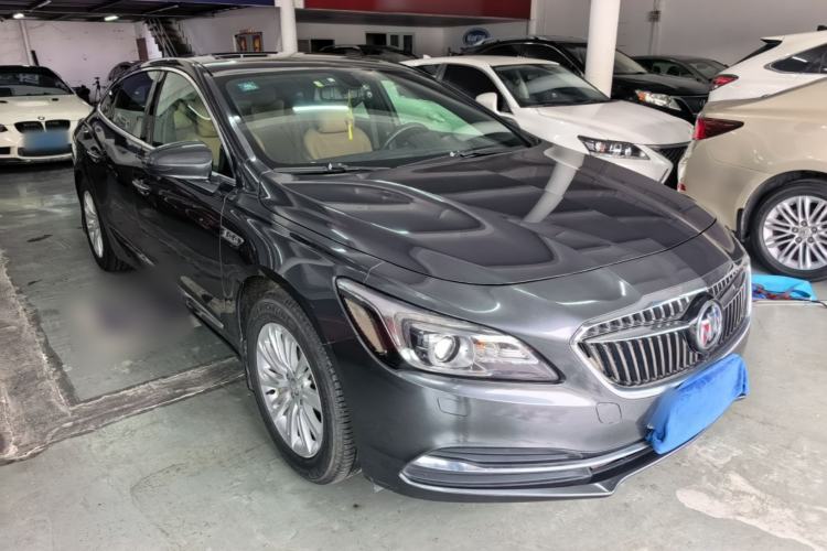 Used Buick LaCrosse 2016 20T Elite Edition Front Right 45 Deg