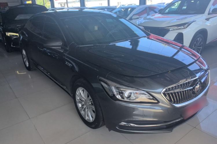 Used Buick LaCrosse 2016 20T Luxury Model Front Right 45 Deg